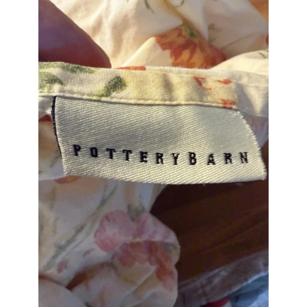Pottery Barn  Floral Full Size Button Closure Duvet Flower Garden Floral